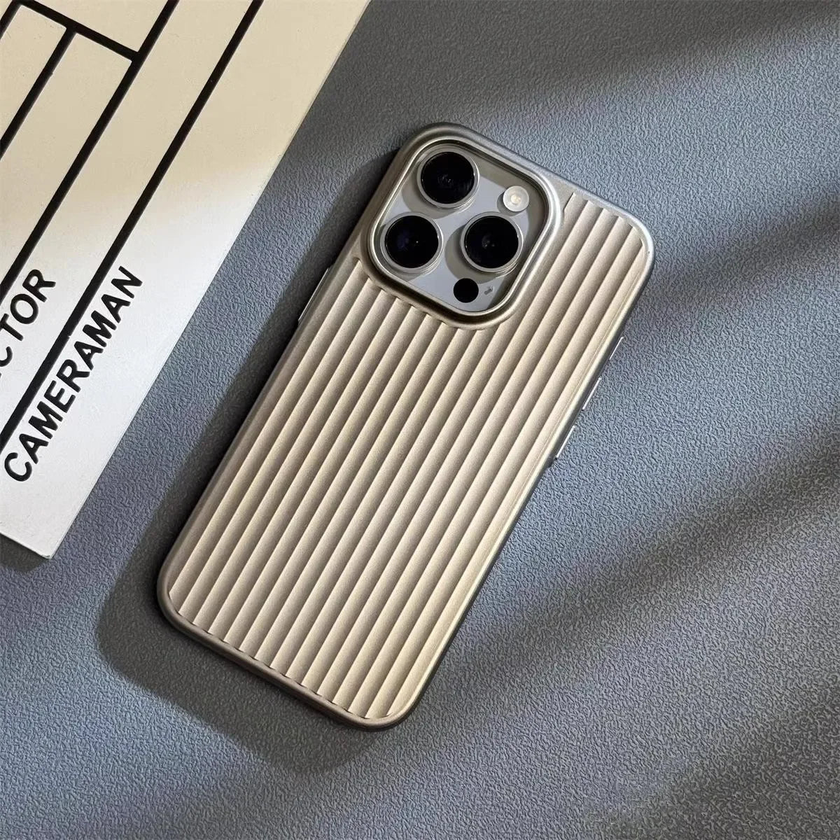 Titanium Shield Pro iPhone Hoes