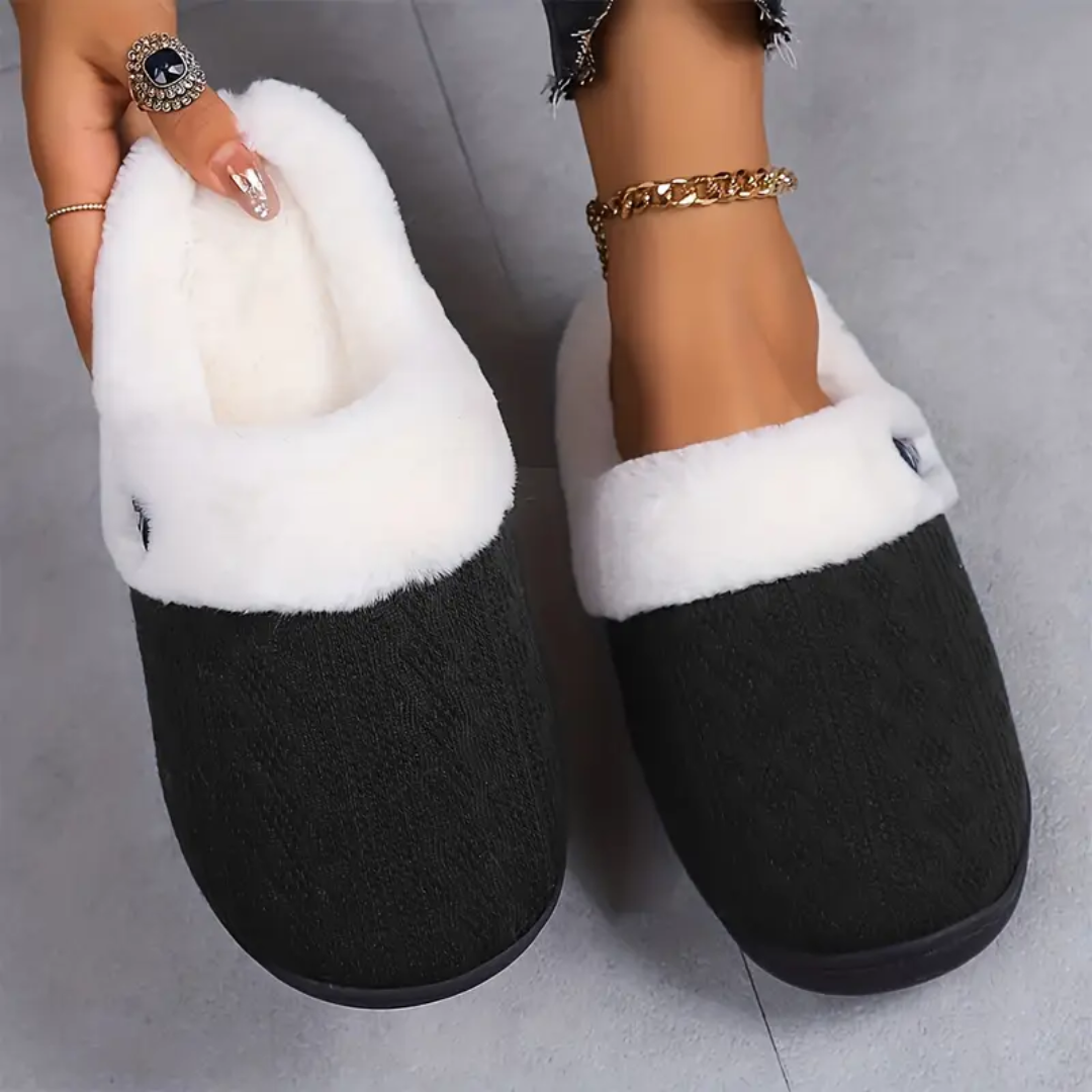 PLUSH SHERPA SLIPPERS