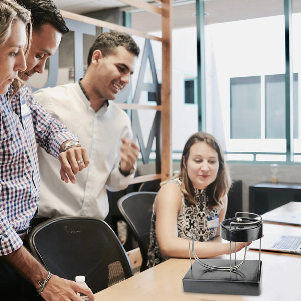 Perpetual Motion Machine Bureauspeelgoed