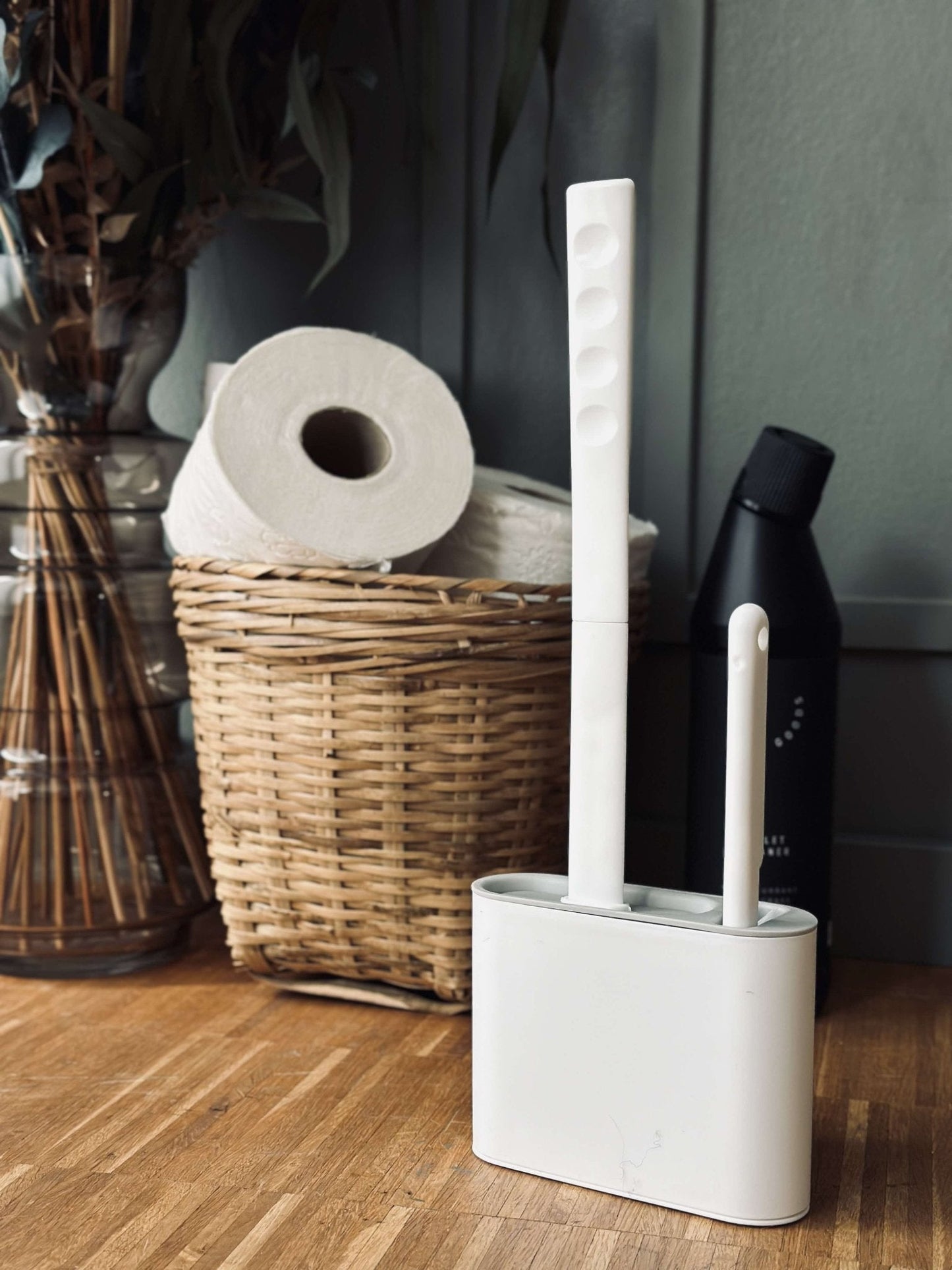 Siliconen toiletborstel voor wandmontage met standaard