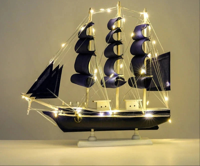 Handgemaakte Houten Boot Vlot Zeil – Nautisch Decor voor Jouw Ruimte