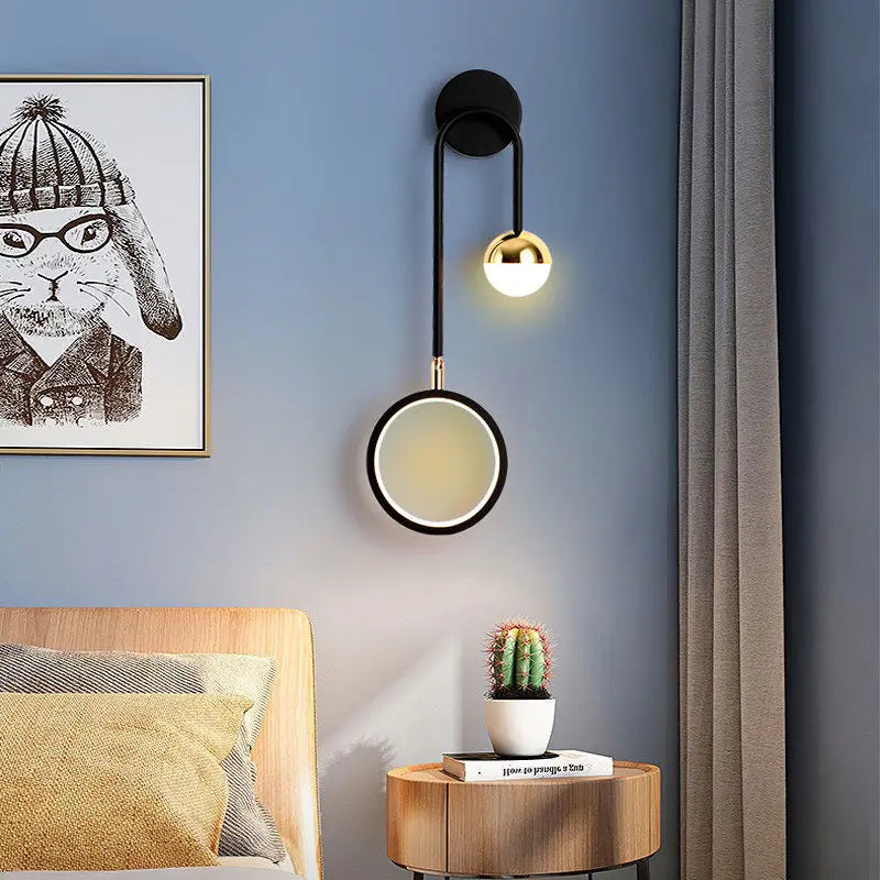 Zwarte design wandlamp