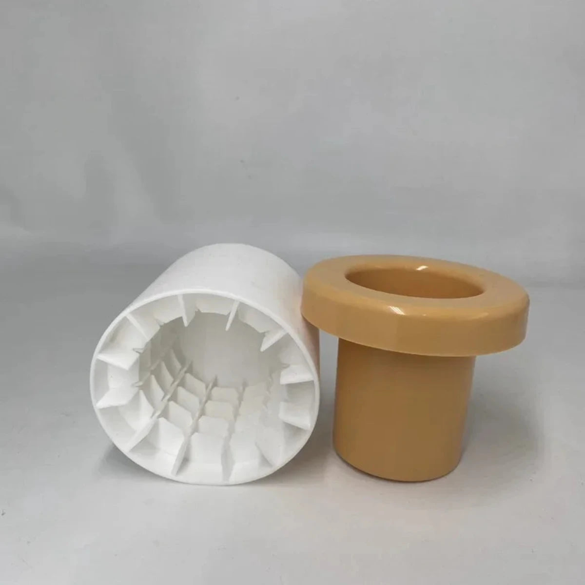 Ijsblokjes maker Cleo Smelt langzaam