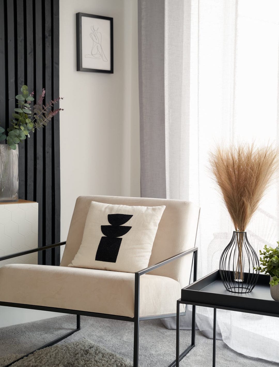 Stijlvol Zwart Vaas Ontwerp