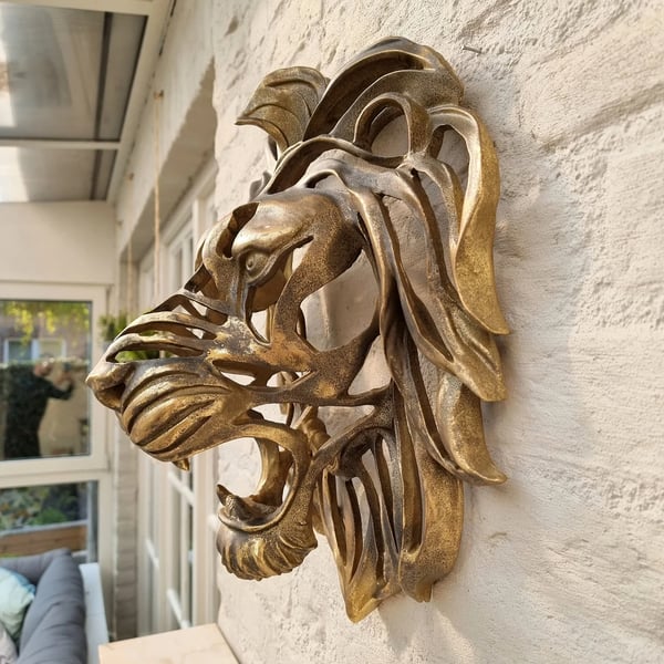 Gouden Leeuwenkop Muurdecoratie