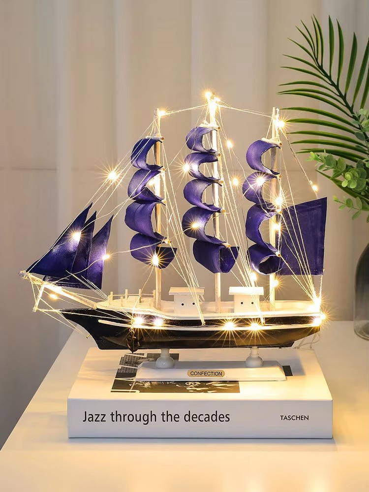 Handgemaakte Houten Boot Vlot Zeil – Nautisch Decor voor Jouw Ruimte