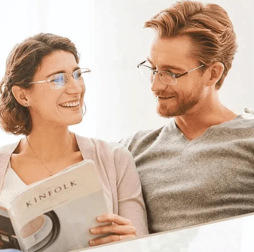 Viselio Intelligente Leesbril met Multifocale Lenzen | Ultraleicht & Blauwlichtfilter | Voor Dichtbij- & Verafzien | Titanenframe TR90