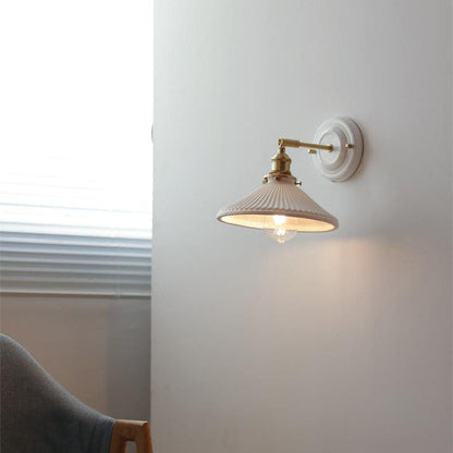 Traditionele Vintage Ronde Keramische Messing 1-Licht Wandlamp voor Woonkamer