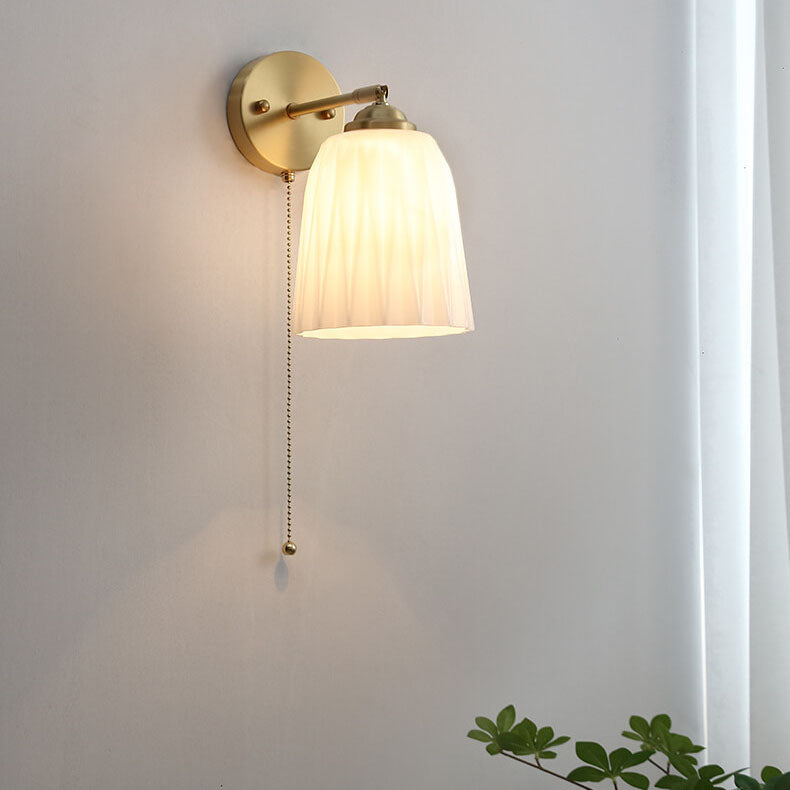 Noordse Gestreepte Melk Witte Glas Messing 1-Licht Trekkoord Wandlamp