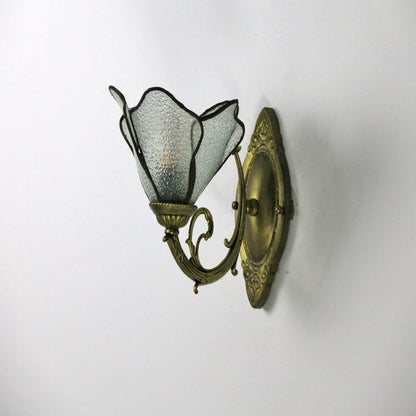 Vintage Tiffany Bloemblaadjes Glas-in-lood 1-Licht Wandlamp