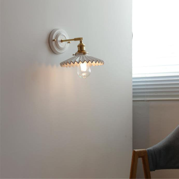 Traditionele Vintage Ronde Keramische Messing 1-Licht Wandlamp voor Woonkamer