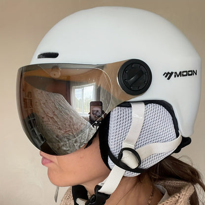 Hoogwaardige Skihelm met Verwijderbare Onderdelen – Veilig en Comfortabel voor Buitenactiviteiten