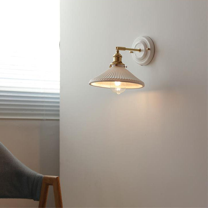 Traditionele Vintage Ronde Keramische Messing 1-Licht Wandlamp voor Woonkamer