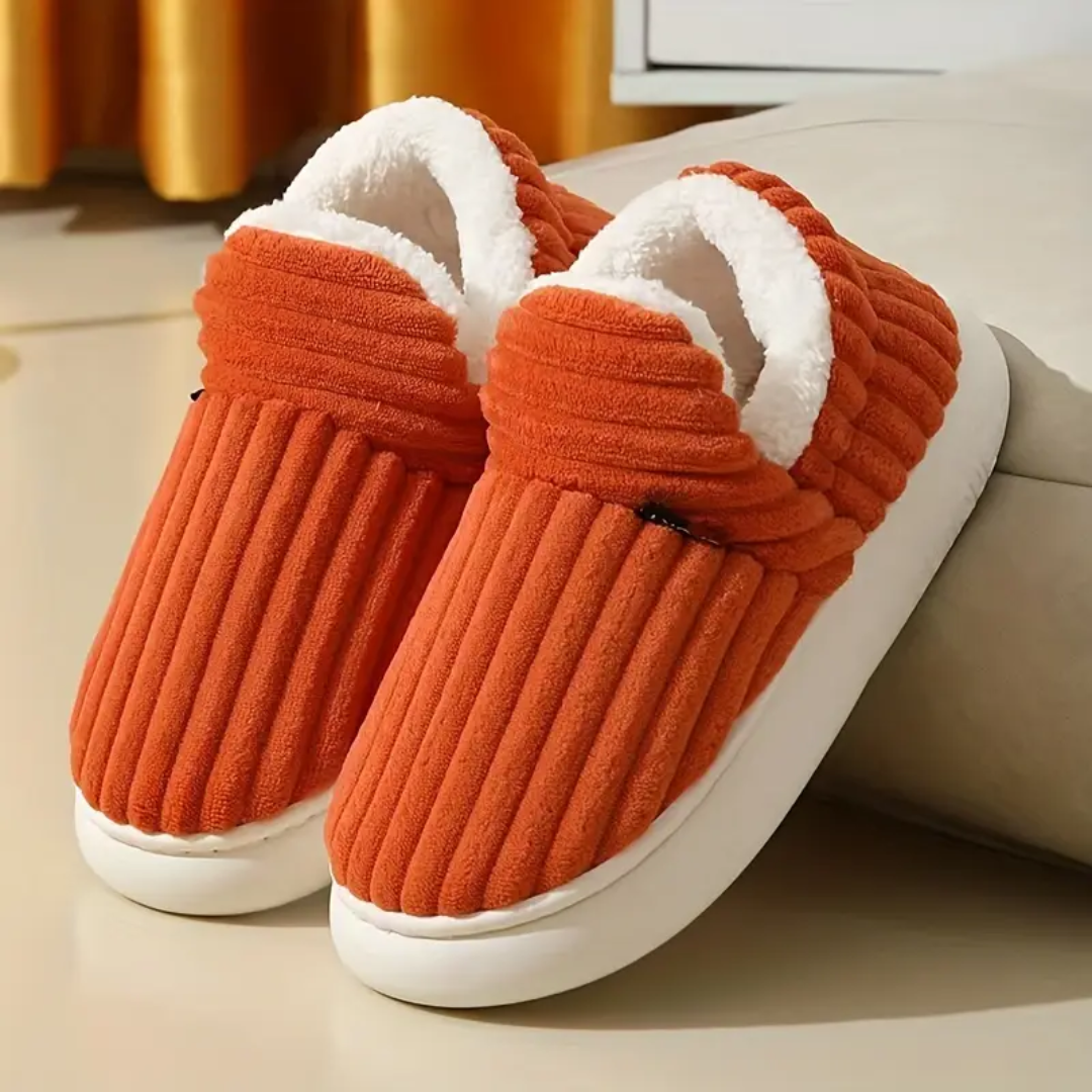FLEECE COMFORT SLIPPERS