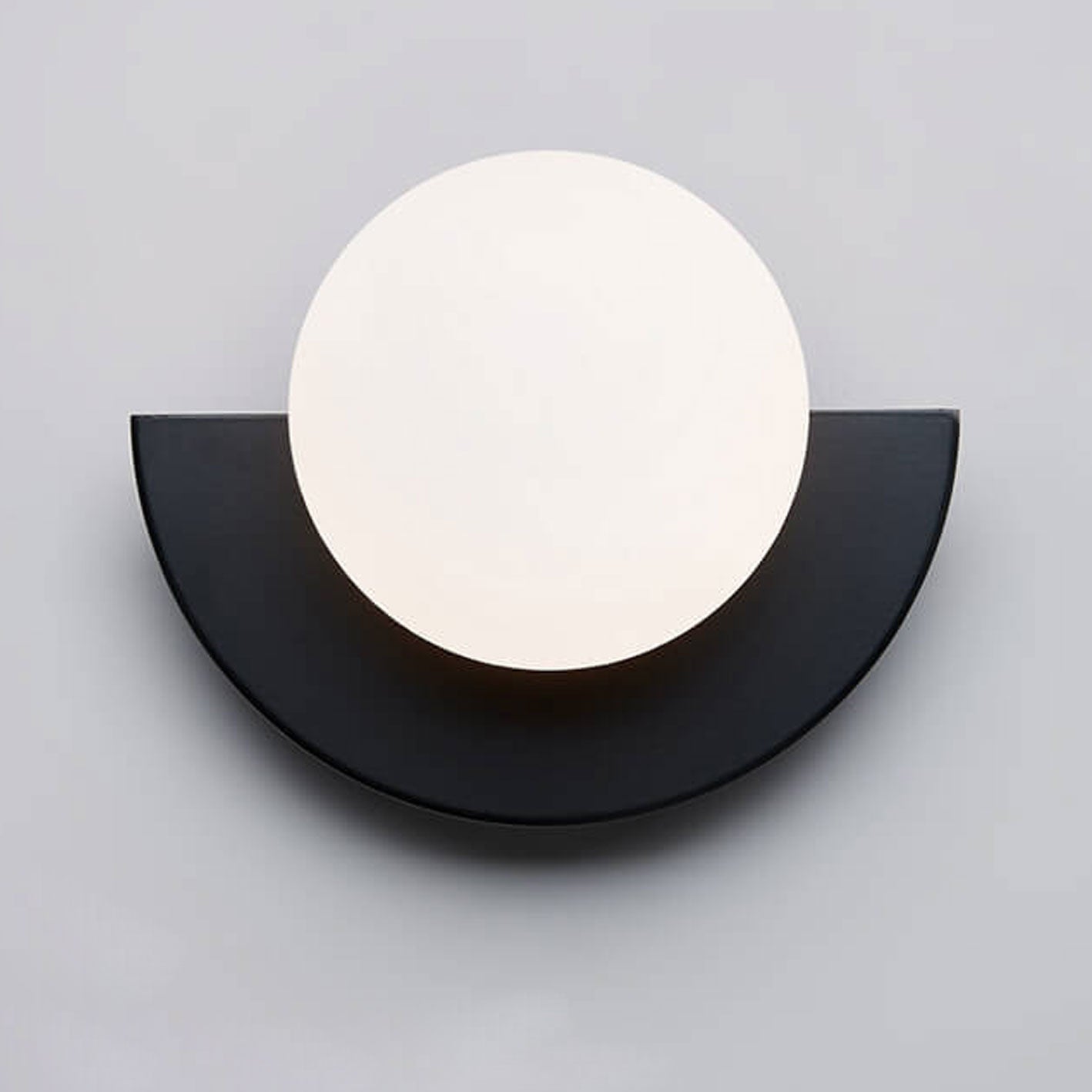 Moderne Minimalistische Glazen Sferische Kleurrijke Halve Cirkel Ontwerp 1-Lichts Wandlamp