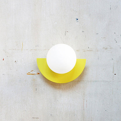 Moderne Minimalistische Glazen Sferische Kleurrijke Halve Cirkel Ontwerp 1-Lichts Wandlamp