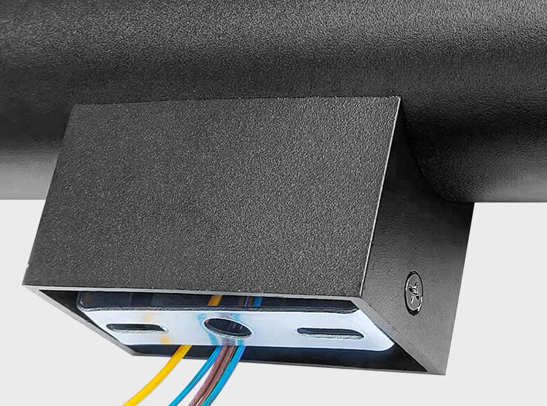 Eenvoudige Aluminium Cilindrische Wandlamp met 2 Lichten