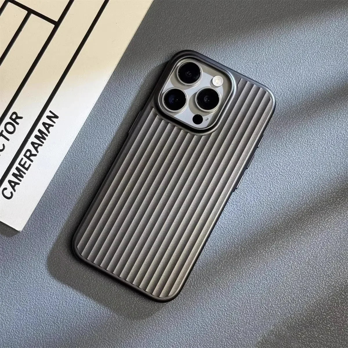 Titanium Shield Pro iPhone Hoes