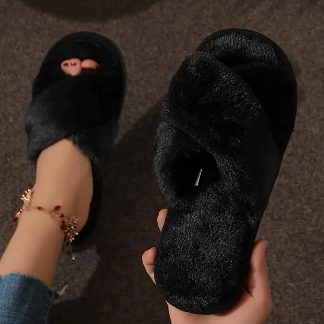 FLUFFY CRISS-CROSS SLIPPERS