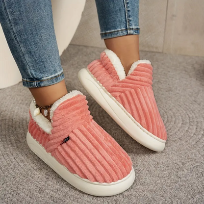 FLEECE COMFORT SLIPPERS