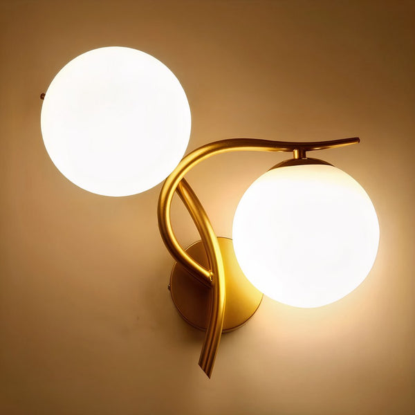 Zwart en Goud Bolvormige Wandlamp