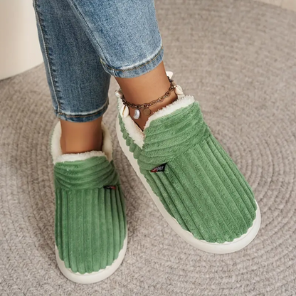 FLEECE COMFORT SLIPPERS