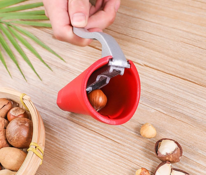 NussMeister – Breekt elke noot met minimale krachtinspanning