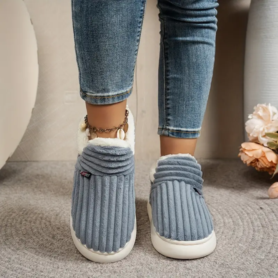 FLEECE COMFORT SLIPPERS