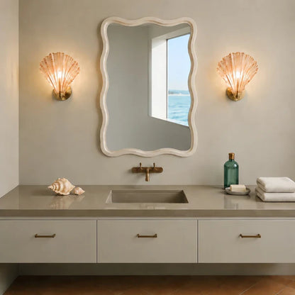 Luis shell wall light