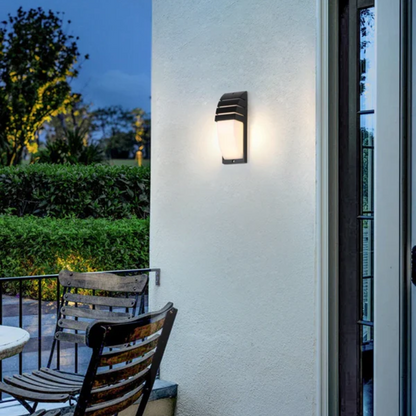 Luxora Bewegingssensor Buitenwandlamp - Waterdichte LED Buitenlantaarn Voor De Tuin
