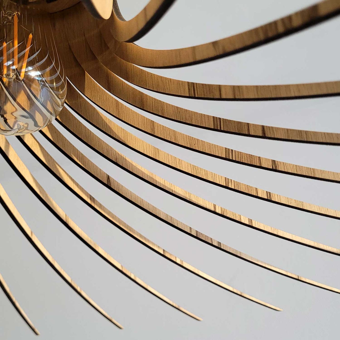 Rotond - Grote cirkelvormige hanglamp van natuurlijk hout, handgemaakt