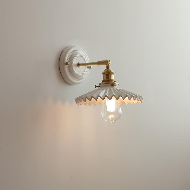 Traditionele Vintage Ronde Keramische Messing 1-Licht Wandlamp voor Woonkamer