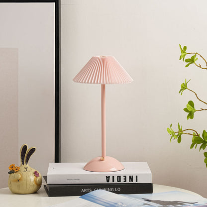 Contemporary Scandinavische Oplaadbare IJzeren Stof Conische Plissé 1-Licht Tafellamp Voor Bedside