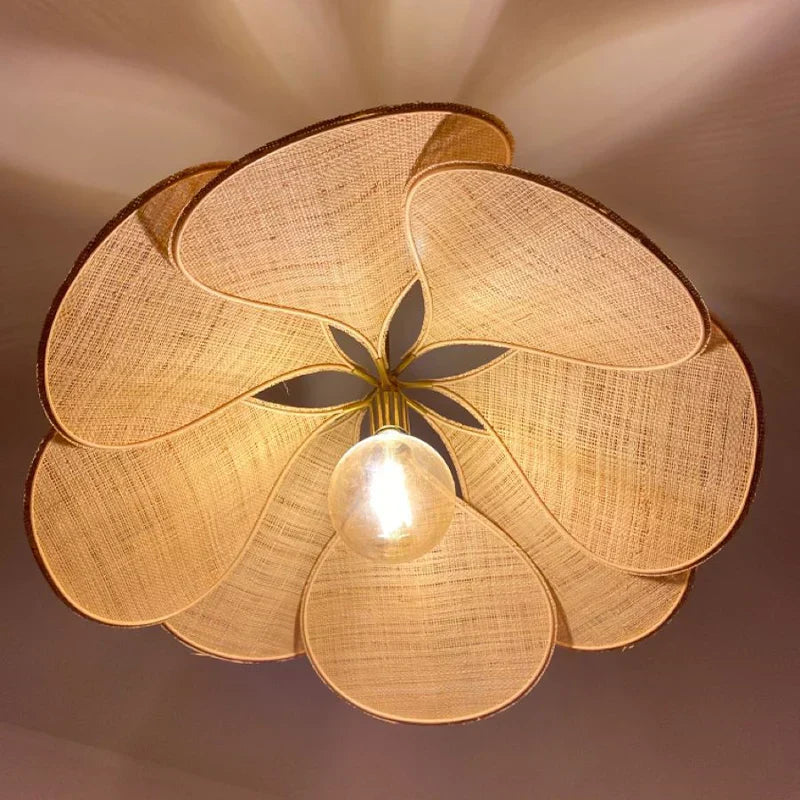 Bloemvormige Hanglamp – Natuurlijk Design en Sfeervolle Verlichting
