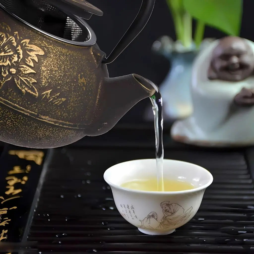 Iwachu Japanse Gietijzeren Theepot – Handgemaakte Theeketel