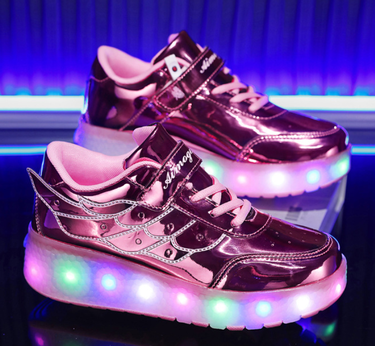 Lichtgevende Rolschaats Sneakers met Vleugels – USB Oplaadbaar voor Meisjes en Tieners