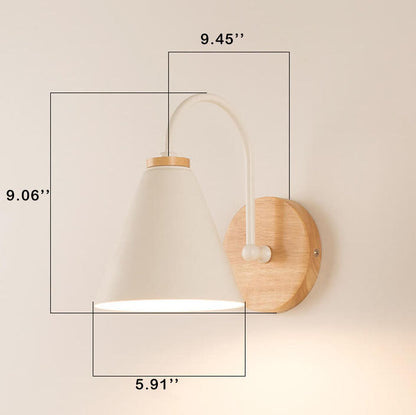 Cone Wandlamp met Houten Voet