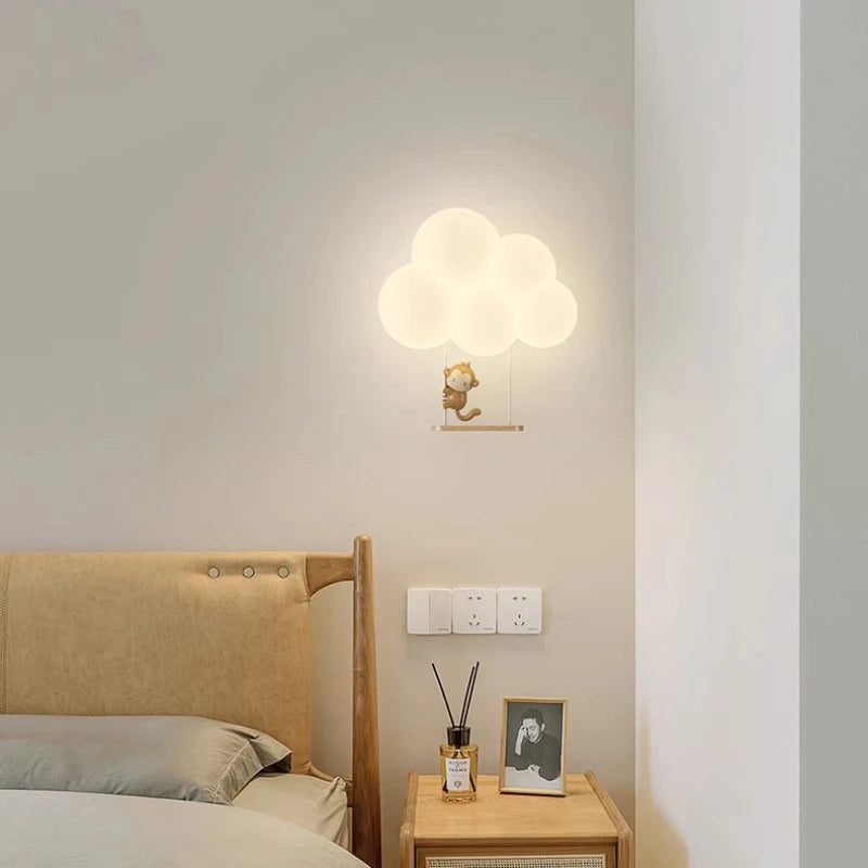 Kinderkamer Wandlamp Cloud en Monkey