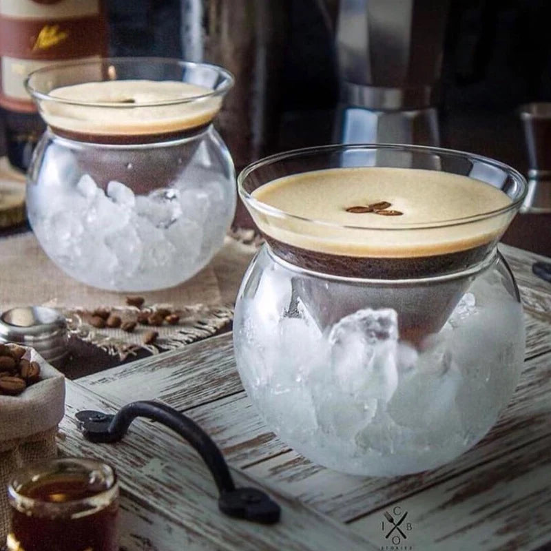 Elegante Martini Cocktailglazen en Kaviaarset barset
