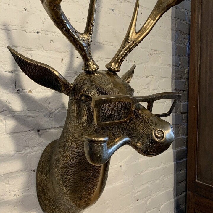 Antiek Bronzen Harsen Dierenwandachtergrond