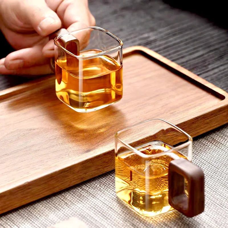 Cube Glazen Koffiemok Met Walnoothandvat Ontbijt