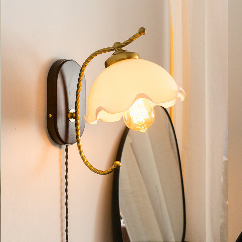 Franse Vintage Wandlamp