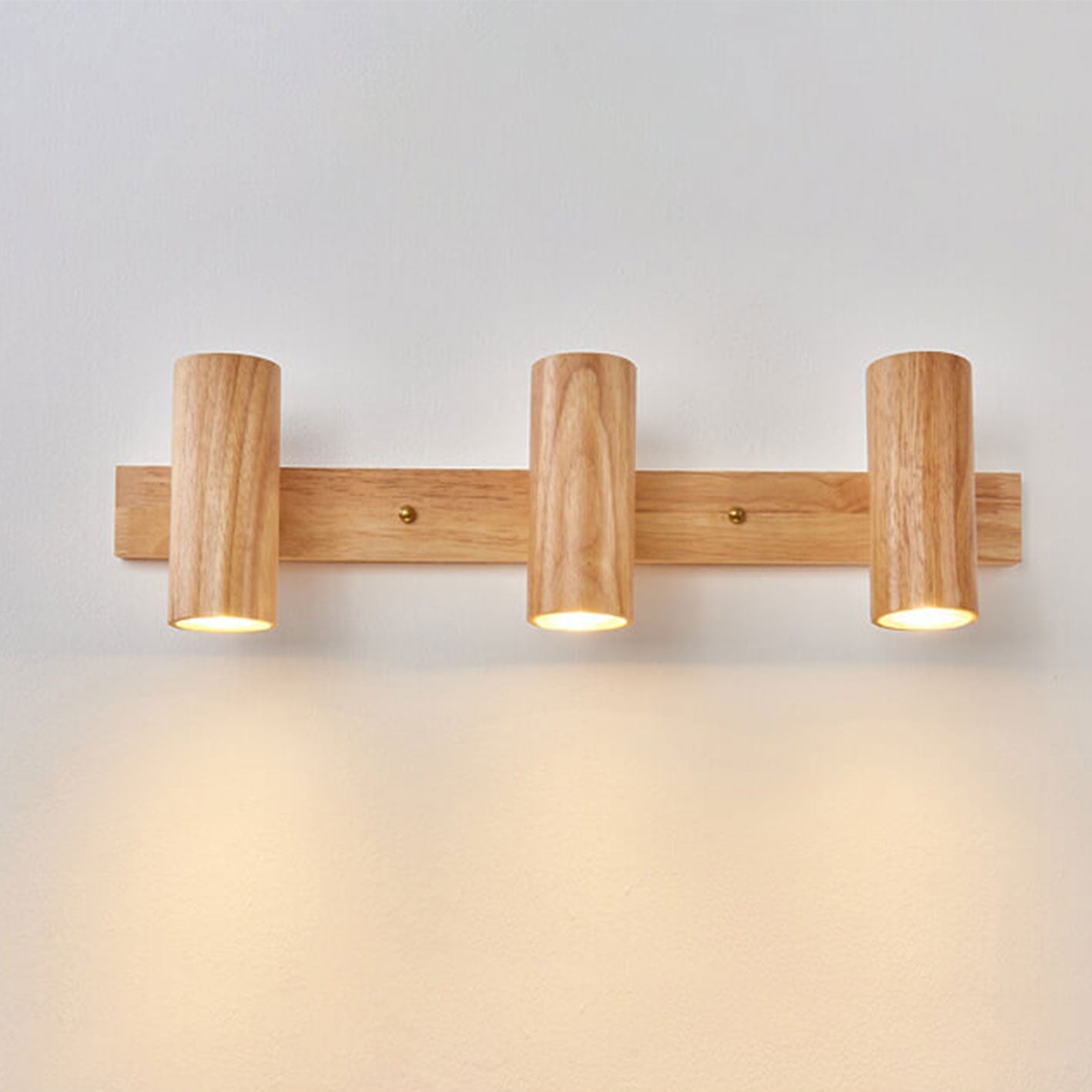 Rotatable Houten Spotlight